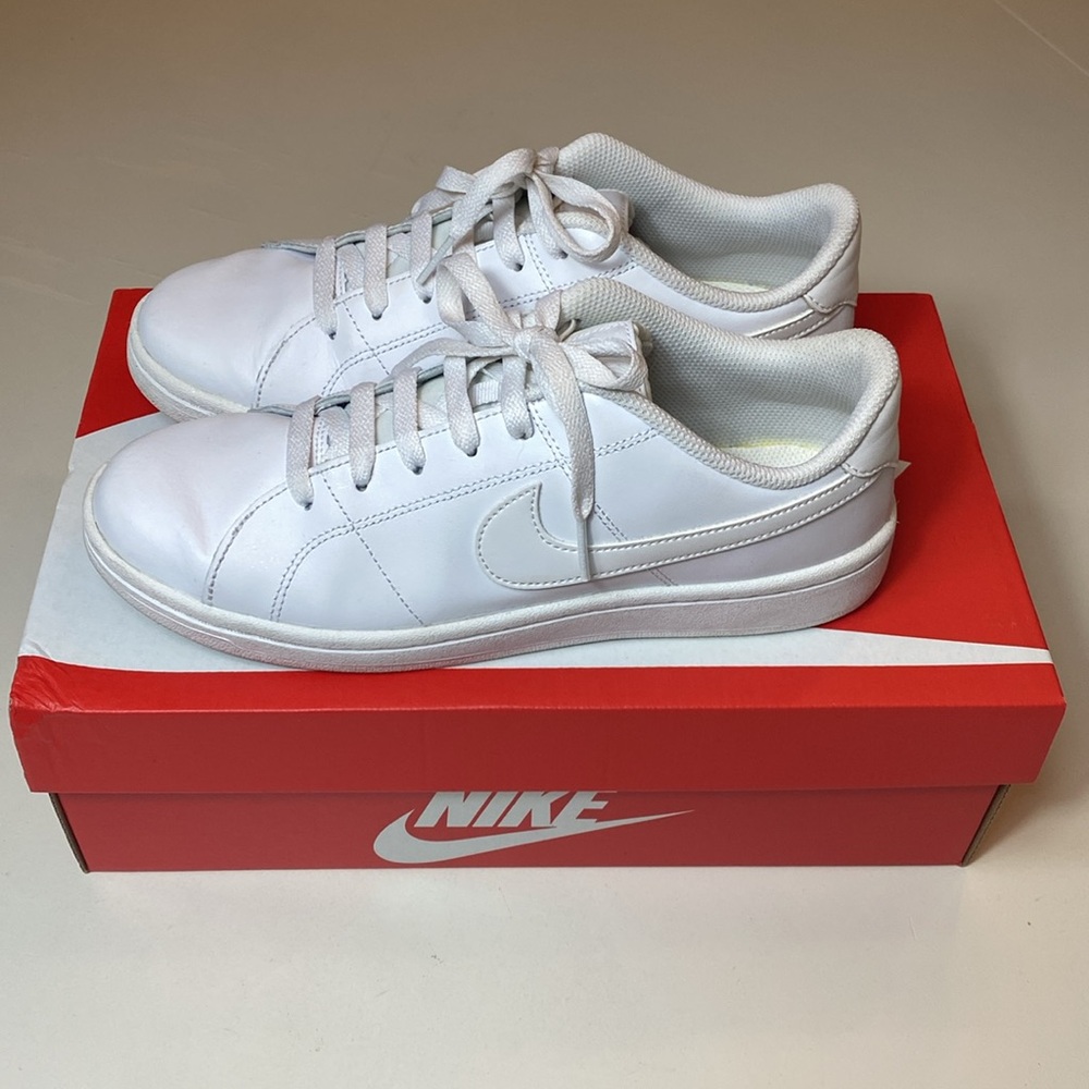 Nike Court Royale | Women’s size 8 | White - Picture 3 of 8
